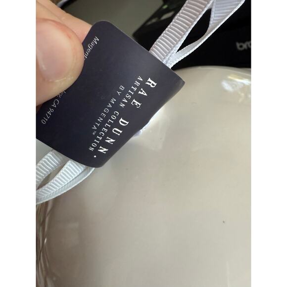 Rae Dunn "Chocolate Frogs" Harry Potter Cookie Jar Canister - NEW WITH TAGS - Picture 5 of 9